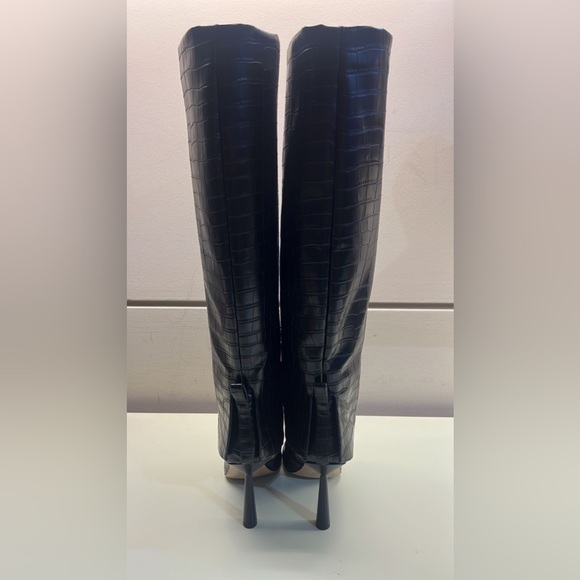 Gia Borghini Black Heeled Boots with Luxurious Texture - Picture 3 of 9